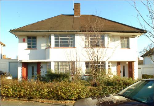 09-11 Hutchings Walk